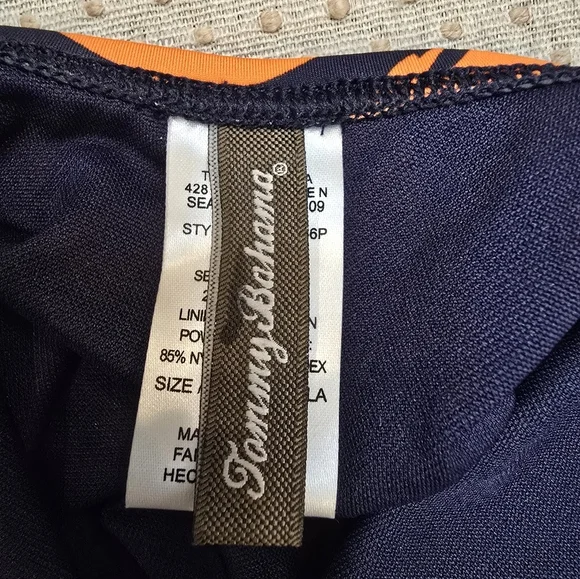 Tommy Bahama Womens One Piece Swimsuit Tropical Print Ruched Waist Size 6 - Picture 7 of 8